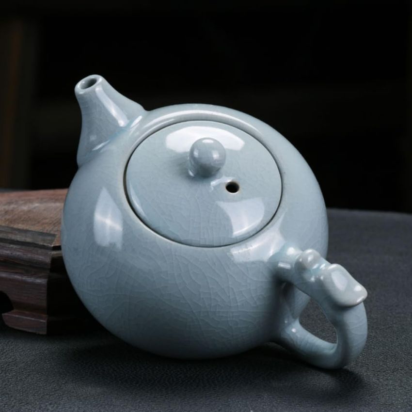 Exquisite Ru Porcelain Coffee cup- Traditional Chinese Ceramics with Natural High-Temperature Firing