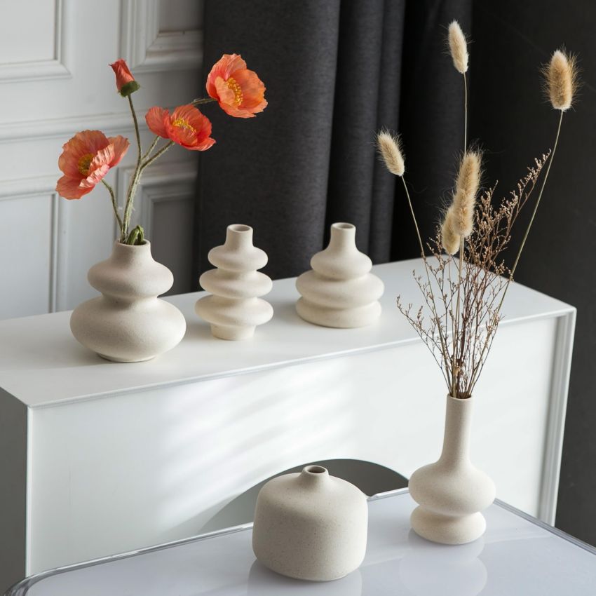 White Bud Vases, Small Ceramic Vase Set of 5, Mini Pottery Vases for Flowers, Decorative Vases for Home Modern Decor, Boho Decor, Chic Vases for Living Room Dining Table Shelves