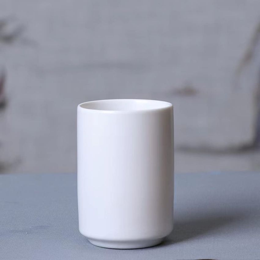 Japanese Simple Black and White Style handleless Ceramic Mug Hotel Teacup Toothbrush Cup Washing Mouth Cup. (White)