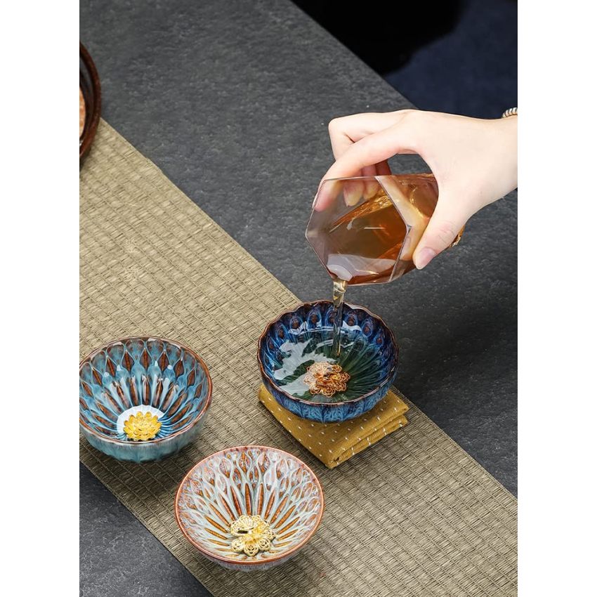 JianZhan Tenmoku Ceramic Handmade TeaCup Porcelain Teacup Kungfu Tea Cup Tenmoku Teacup Master Teacup Ceremonial Matcha Tea Mug Shape（Gold Peacock）